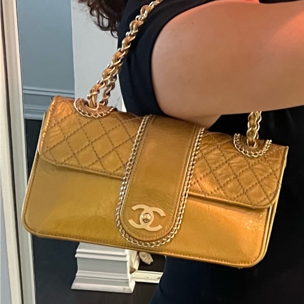 VINTAGE CHANEL 2007 Col. by Karl Lagerfeld- Madison Flap Bag-EXCELLENT condition